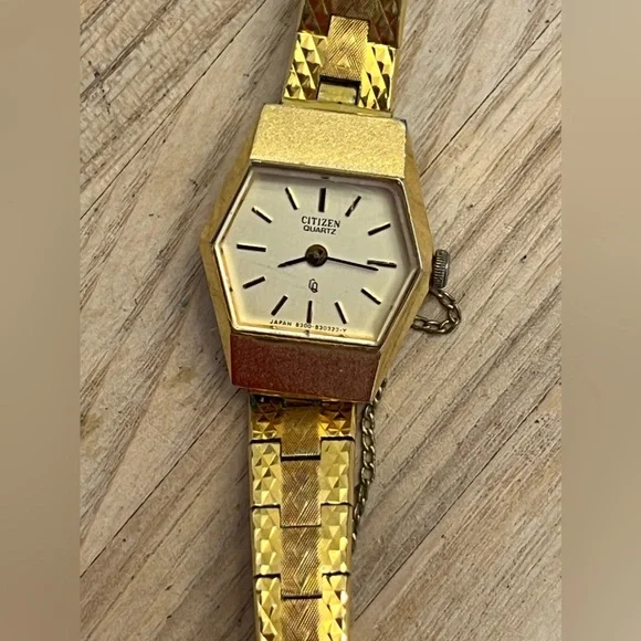 Citizen | Accessories | Citizen Ladies Watch Rare Vintage 